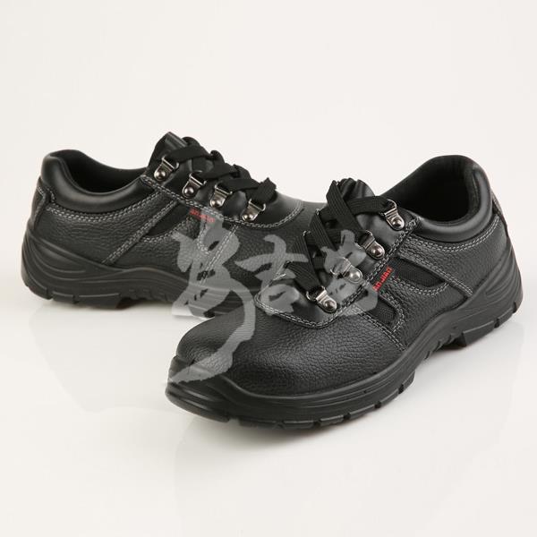 Low-top safety shoes AJA-1031